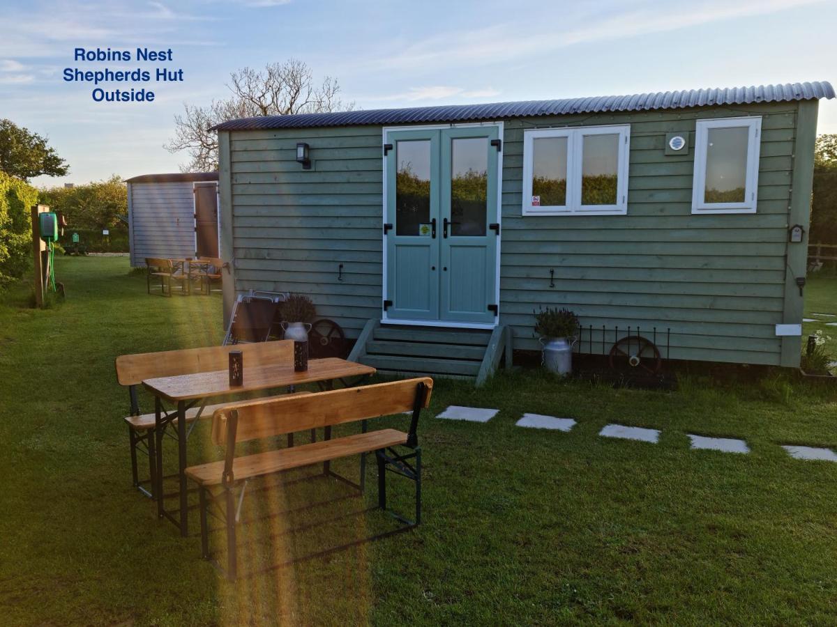 Lanterns Shepherds Huts & Glamping Happisburgh Exterior photo