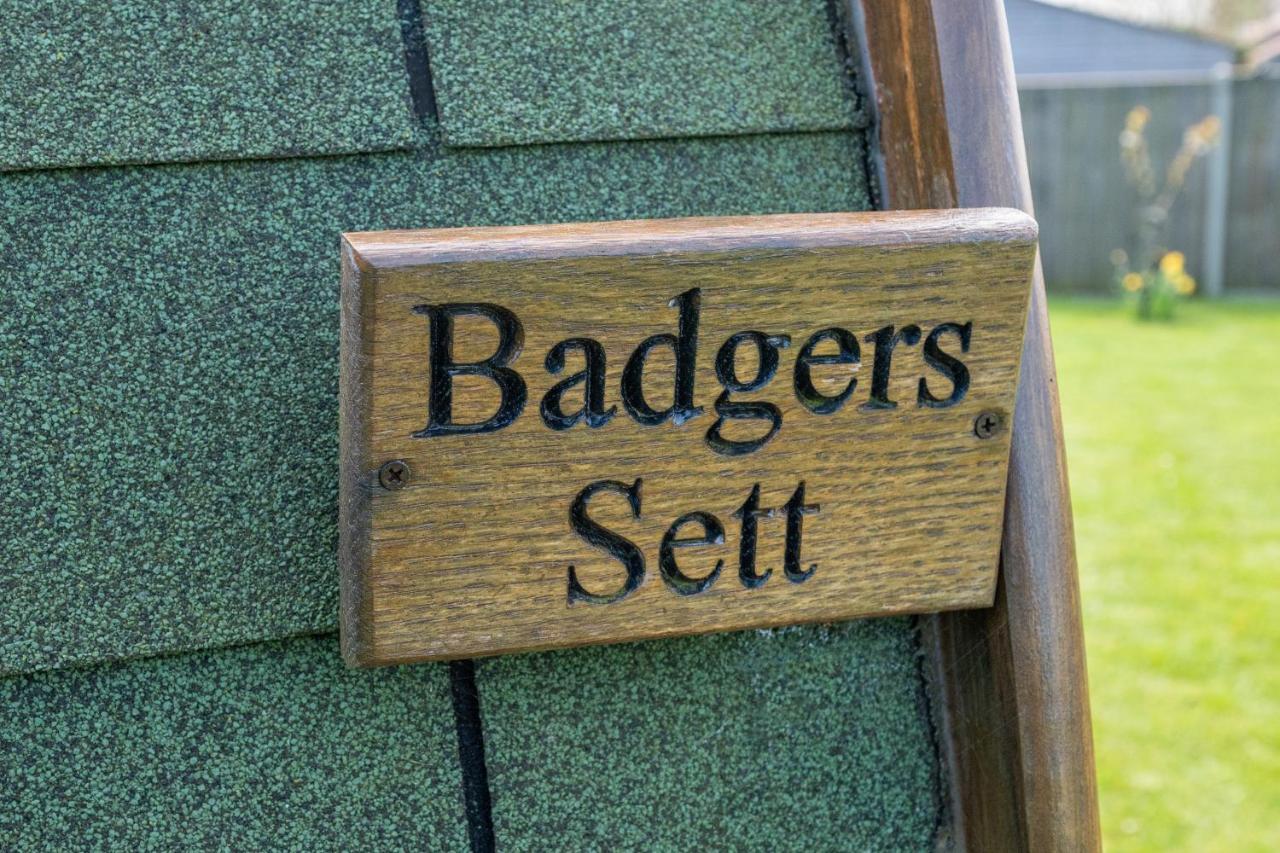 Lanterns Shepherds Huts & Glamping Happisburgh Exterior photo