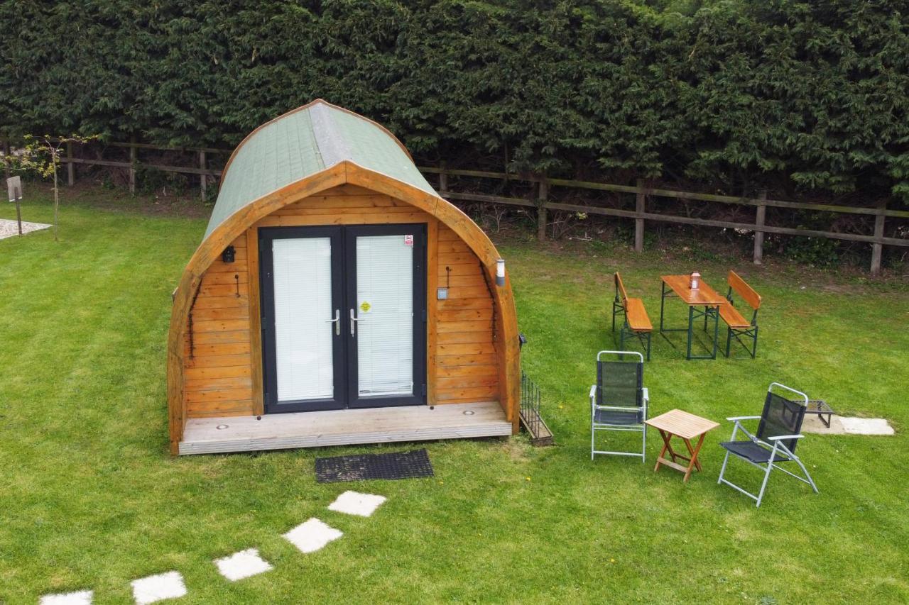 Lanterns Shepherds Huts & Glamping Happisburgh Exterior photo