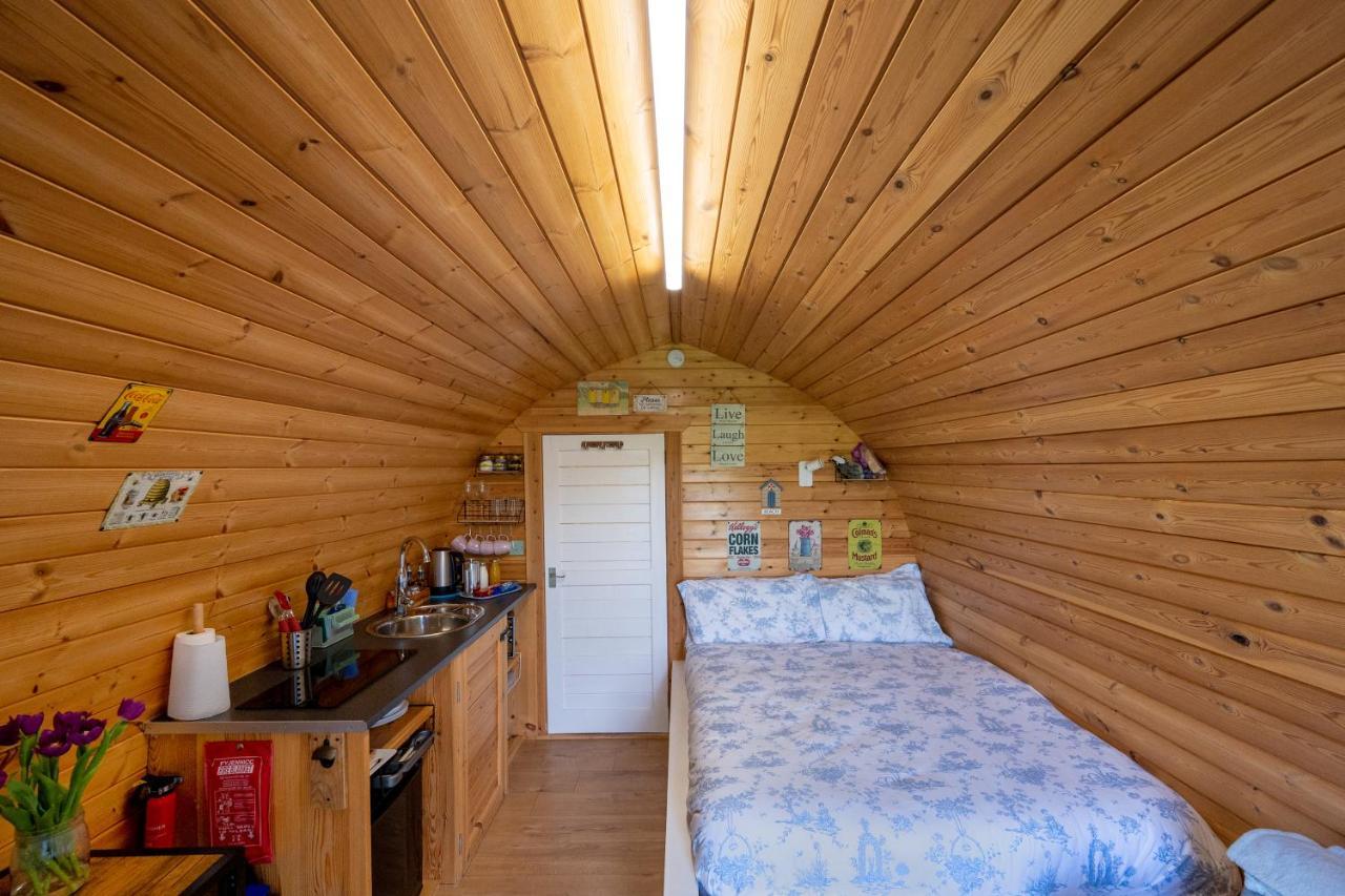 Lanterns Shepherds Huts & Glamping Happisburgh Exterior photo