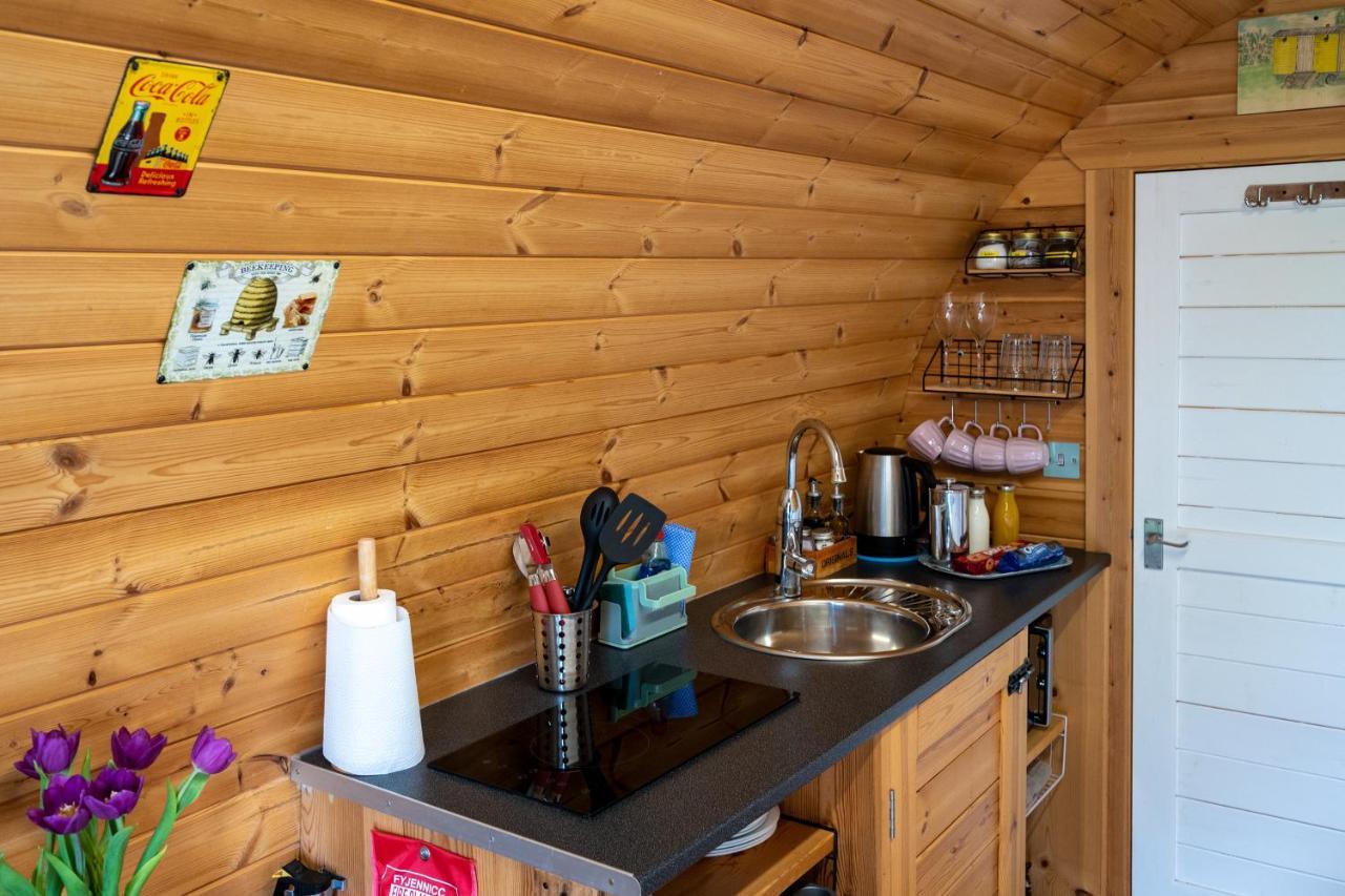 Lanterns Shepherds Huts & Glamping Happisburgh Exterior photo