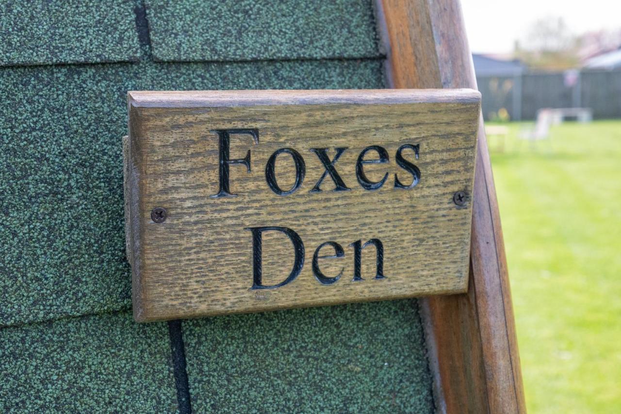 Lanterns Shepherds Huts & Glamping Happisburgh Exterior photo