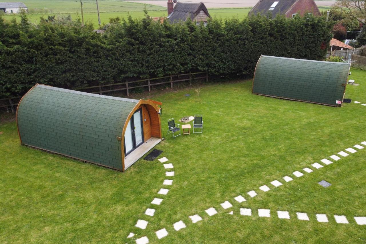 Lanterns Shepherds Huts & Glamping Happisburgh Exterior photo